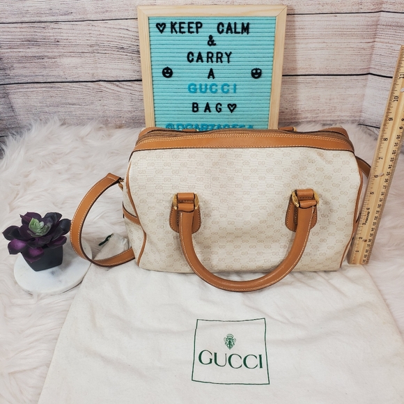 ❌❌SOLD❌❌ Authentic Vintage Gucci Bag - Picture 4 of 8